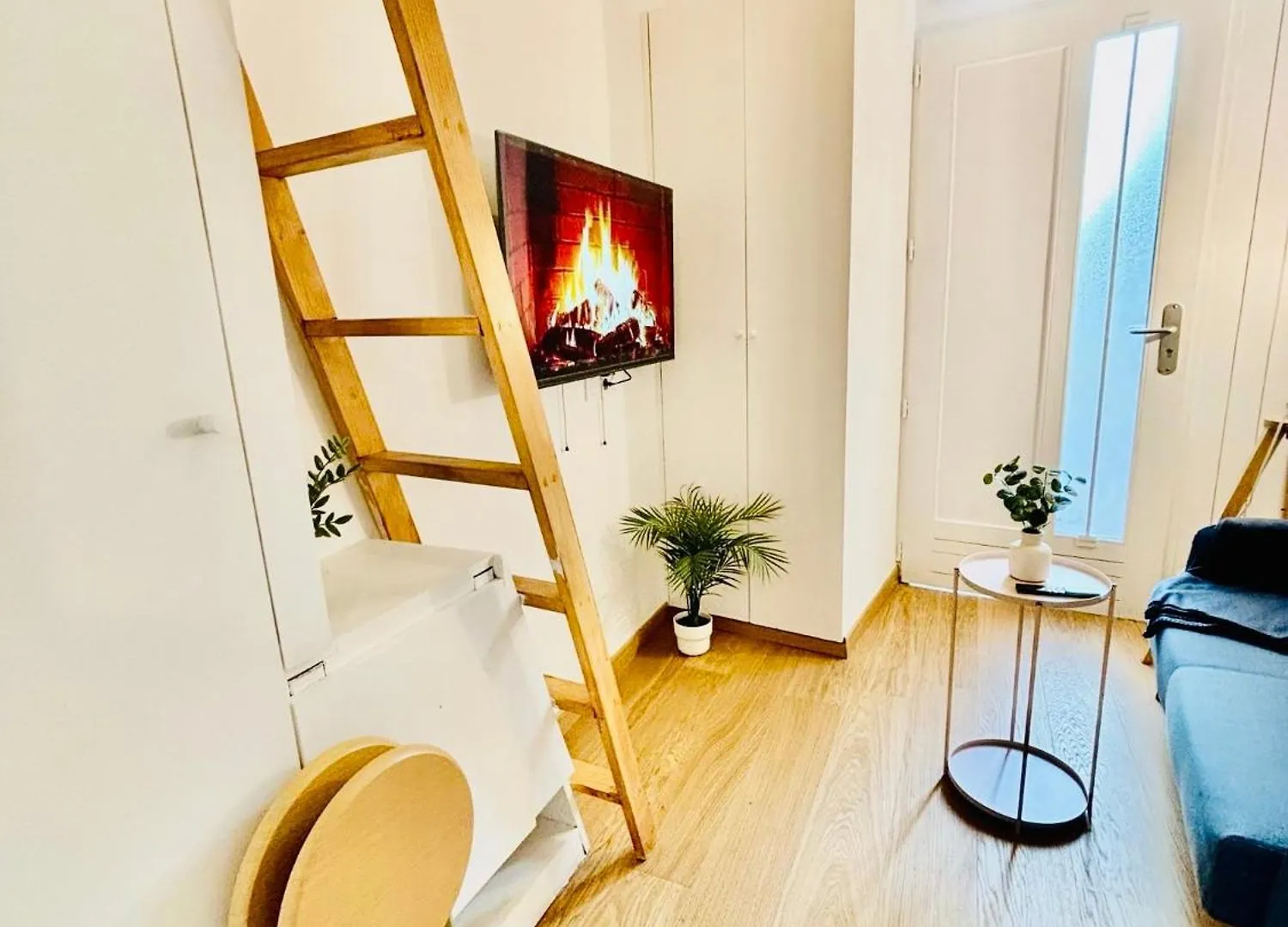 Studio Penthievre Champs Elysee Paris Daire